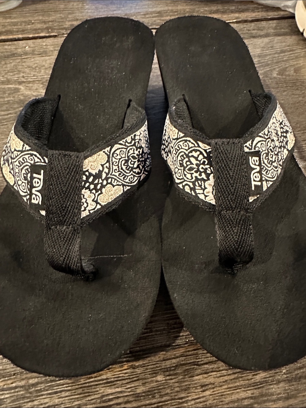 Teva Women's Black Flip Flop Sandals with White Patterned Straps - Picture 2 of 5